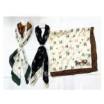 C--2473---$36/DOZ ( SILK SCARF )